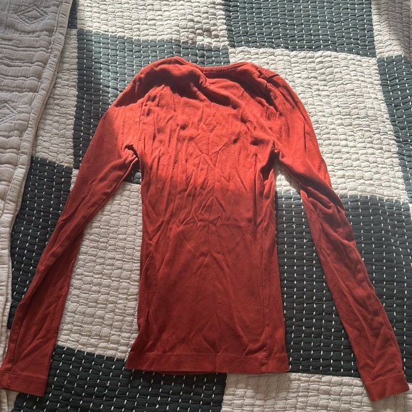 SOLD KOTN long sleeve scoop neck top XS - Picture 2 of 3